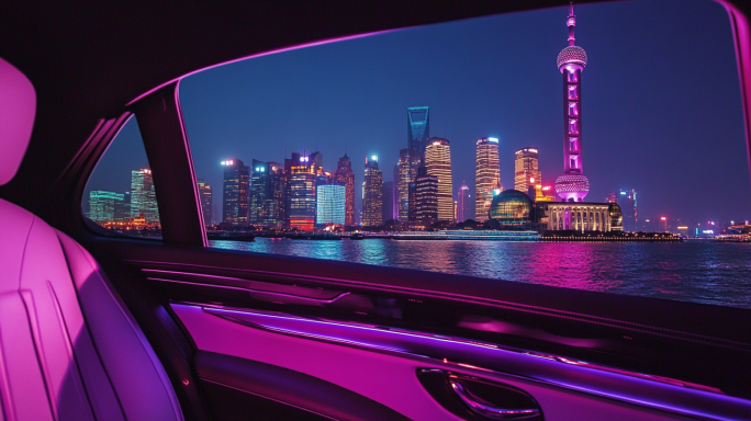 旅途中窗外的风景城市夜晚的美景