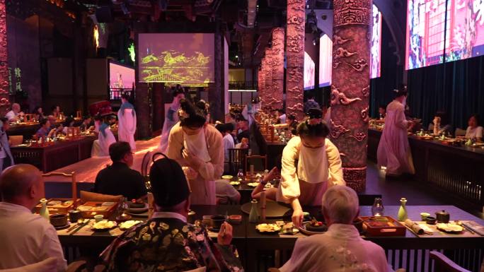 沉浸用餐 东郊记忆蜀宴赋 吃饭表演