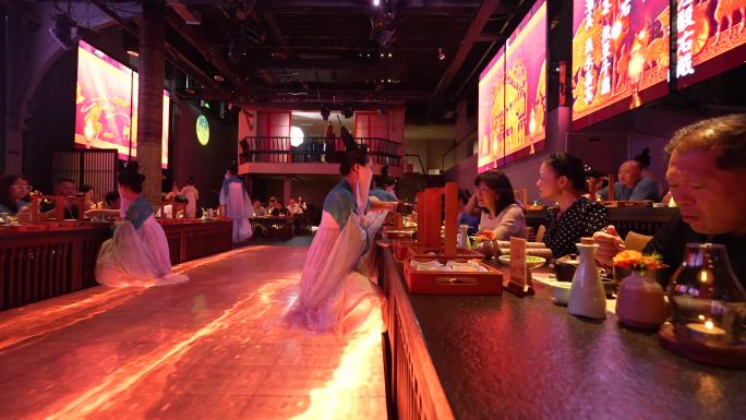 沉浸用餐 东郊记忆蜀宴赋 吃饭表演