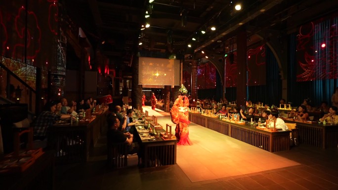 沉浸用餐 东郊记忆蜀宴赋 吃饭表演