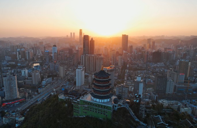 贵阳东山寺航拍