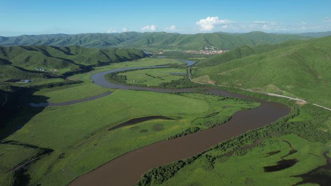 四川阿坝红原大草原白河航拍自然风光