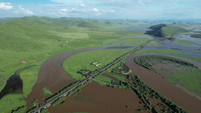 四川阿坝红原大草原白河航拍自然风光