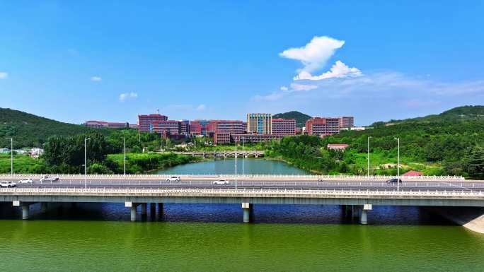 青岛理工大学