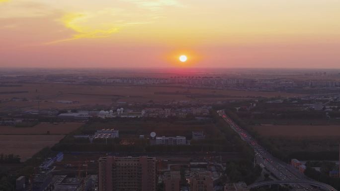 三环路学府路落日夕阳