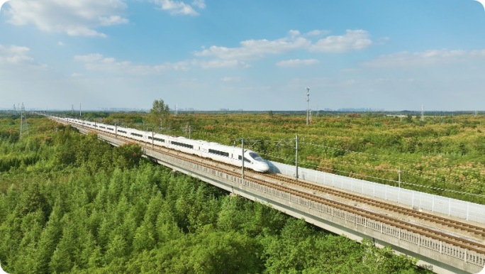 高铁 复兴号 火车 动车组 和谐号 铁路