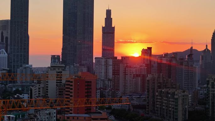 无锡城市地标市中心三阳广场氛围感日出