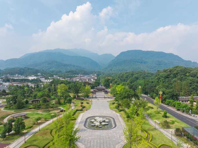 峨眉山天下名山牌坊延时