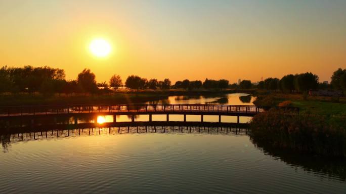石家庄滹沱河观鸟台秋天夕阳航拍