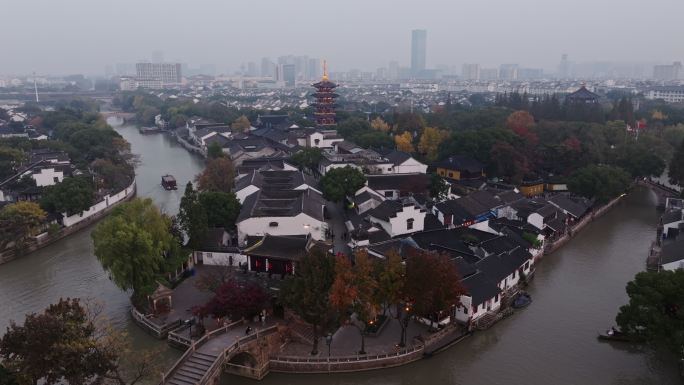 苏州寒山寺普明宝塔亮灯蓝调时刻夜景航拍