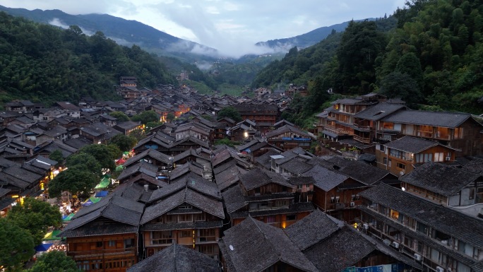 贵州黔东南肇兴侗寨傍晚灯光航拍素材