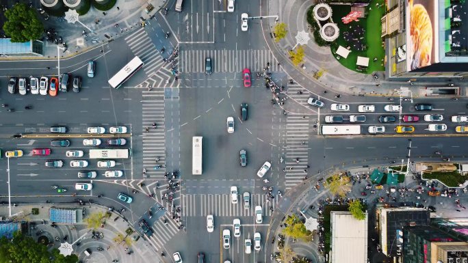 汉阳钟家村十字路口