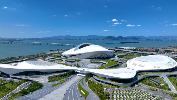 厦门翔安白鹭体育场和凤凰体育馆