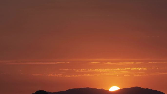 唯美 落日 晚霞 夕阳 大山 4K 摄影