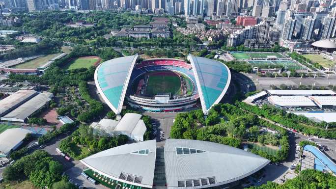 重庆九龙坡奥体中心演唱会航拍空镜