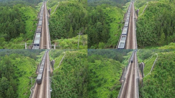 货运火车  砂石运输