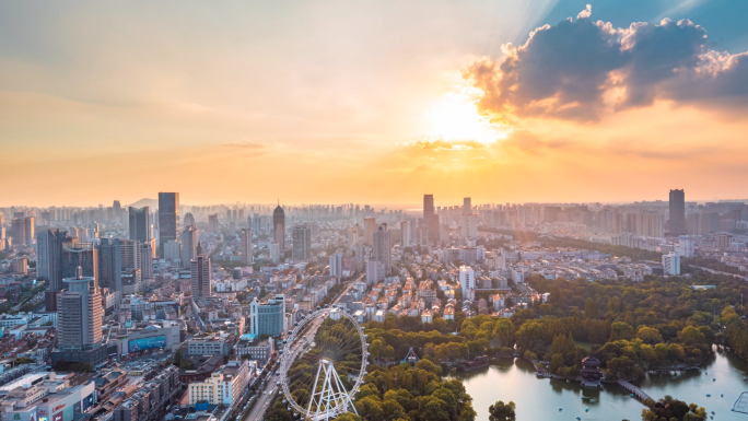 城市阳光穿过云层阳光普照合肥城市延时摄影