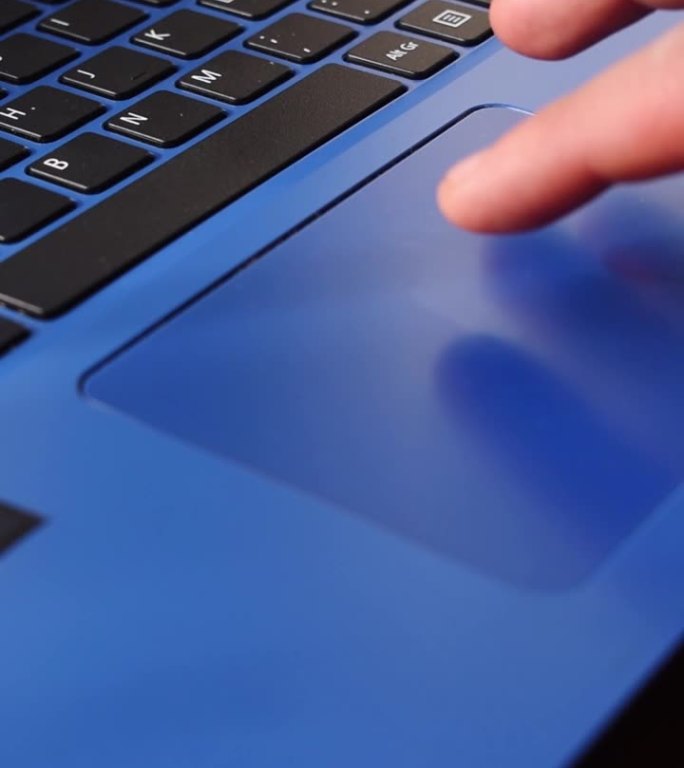 用笔记本电脑工作