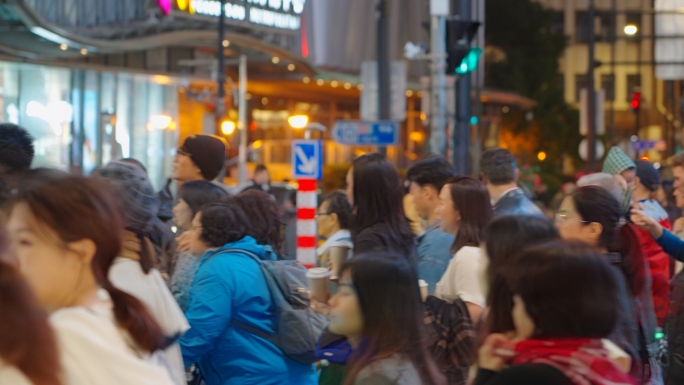 南京东路 路口来往的人群（16个镜头）