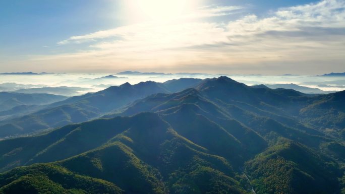 航拍千山山脉黎明风光