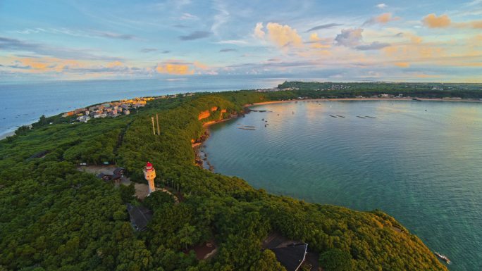 广西北海涠洲岛蓝天白云大海航拍