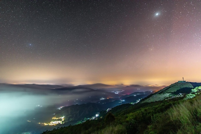 6K潮州凤凰山乌岽村茶山星空银河延时