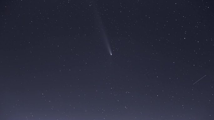 紫金山—阿特拉斯彗星流星延时