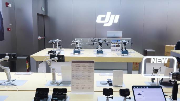 4K商场大疆无人机店大疆实体产品