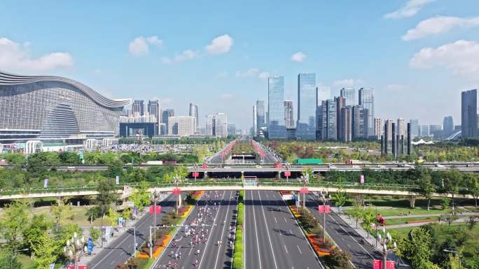 2024成都马拉松之天府大道与金融城全景