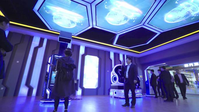 【4K原创】VR体验馆电竞VR体验馆实拍