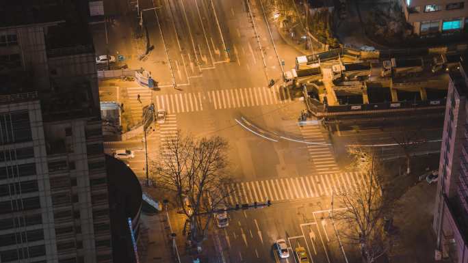 城市夜景十字路口车流