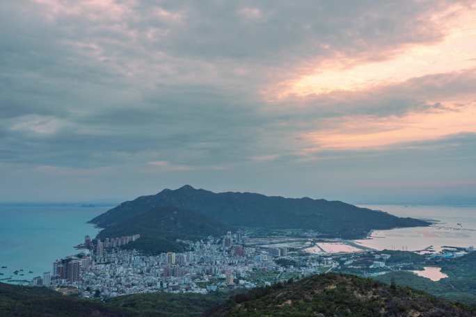 8K汕头南澳岛市区后宅镇日落转夜景延时