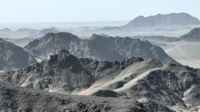 黑独山荒芜之地