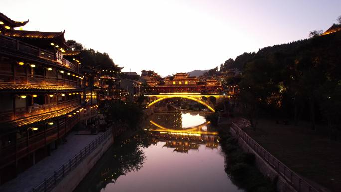 芙蓉镇 古镇  夜景