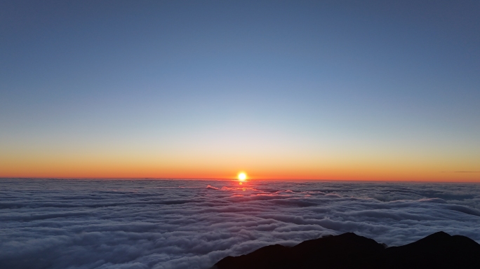 石谷解超级日出云海延时