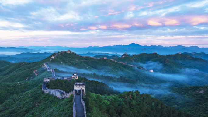 8K 金山岭长城日出云海延时