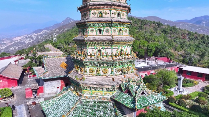 航拍山西临汾洪洞县广胜寺飞虹塔旋转上升