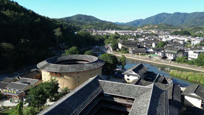 航拍福建漳州南靖县云水瑶景区土楼