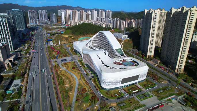 十堰传媒大楼航拍市区