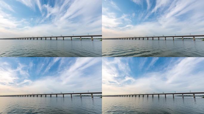 京沪高铁穿行在苏州阳澄湖上