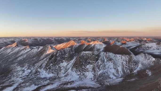 莲宝叶则雪山4k航拍