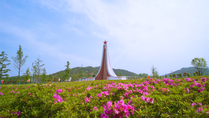 红二十五军长征出发地，何家冲英雄纪念碑