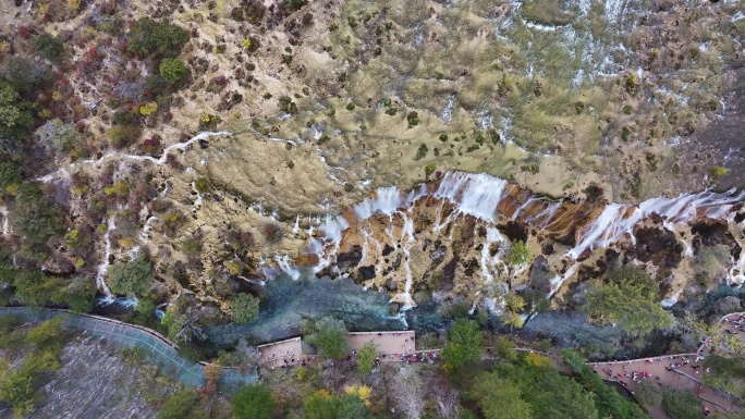 航拍九寨沟秋天珍珠滩瀑布彩林最美水景秋景