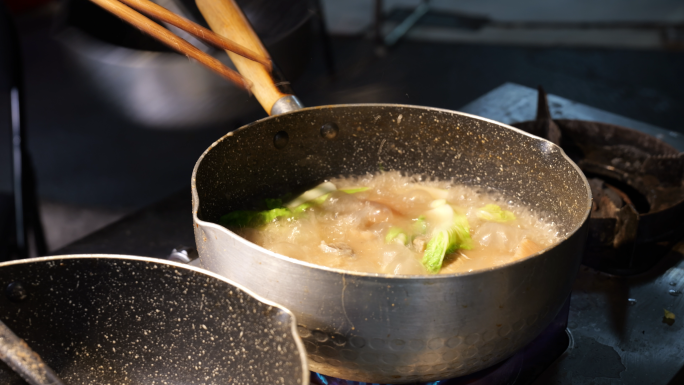 城市夜景夜市烧烤小吃美食街夜生