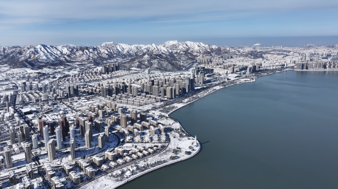 4K合集雪天威海航拍大景海边城市大雪海浪