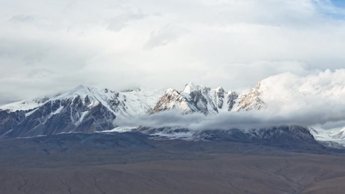 雪山延时 慕士塔格峰 雪山 新疆