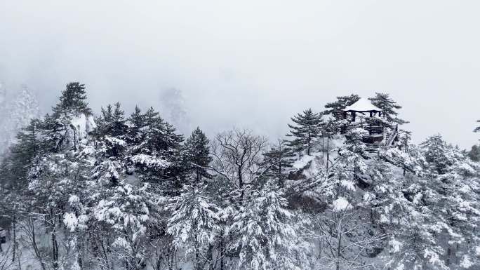雪山雪淞山峦