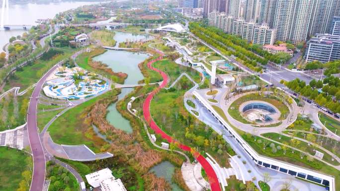 航拍西安浐灞生态区中亚公园秋季城市风光