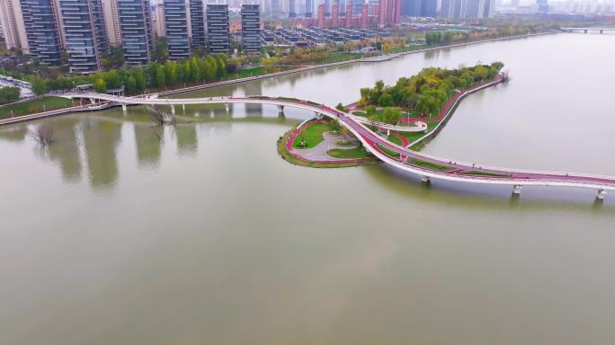 航拍西安浐灞生态区中亚公园秋季城市风光