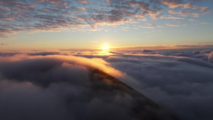 4K震撼高山日出云海4